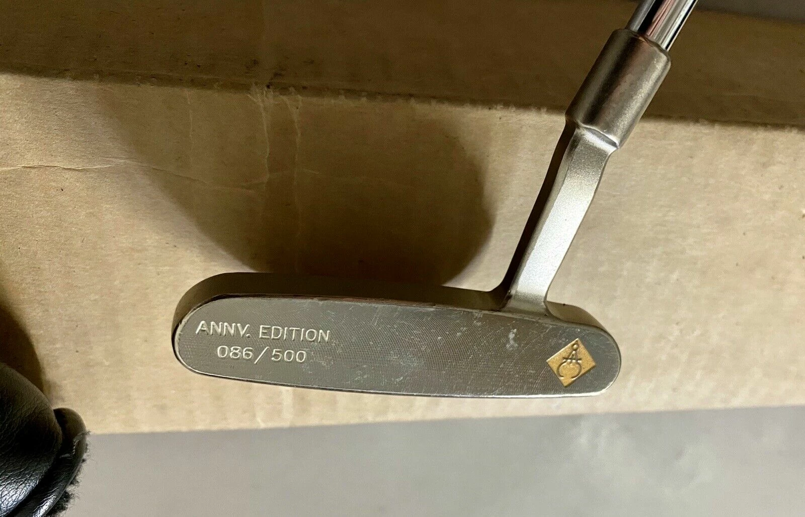 David Whitlam Gauge Design 5th Anniversary Edition 86/500 32.5″ Putter Golf 7 David Whitlam Gauge Design 5th Anniversary Edition 86/500 32.5″ Putter Golf - Image 5