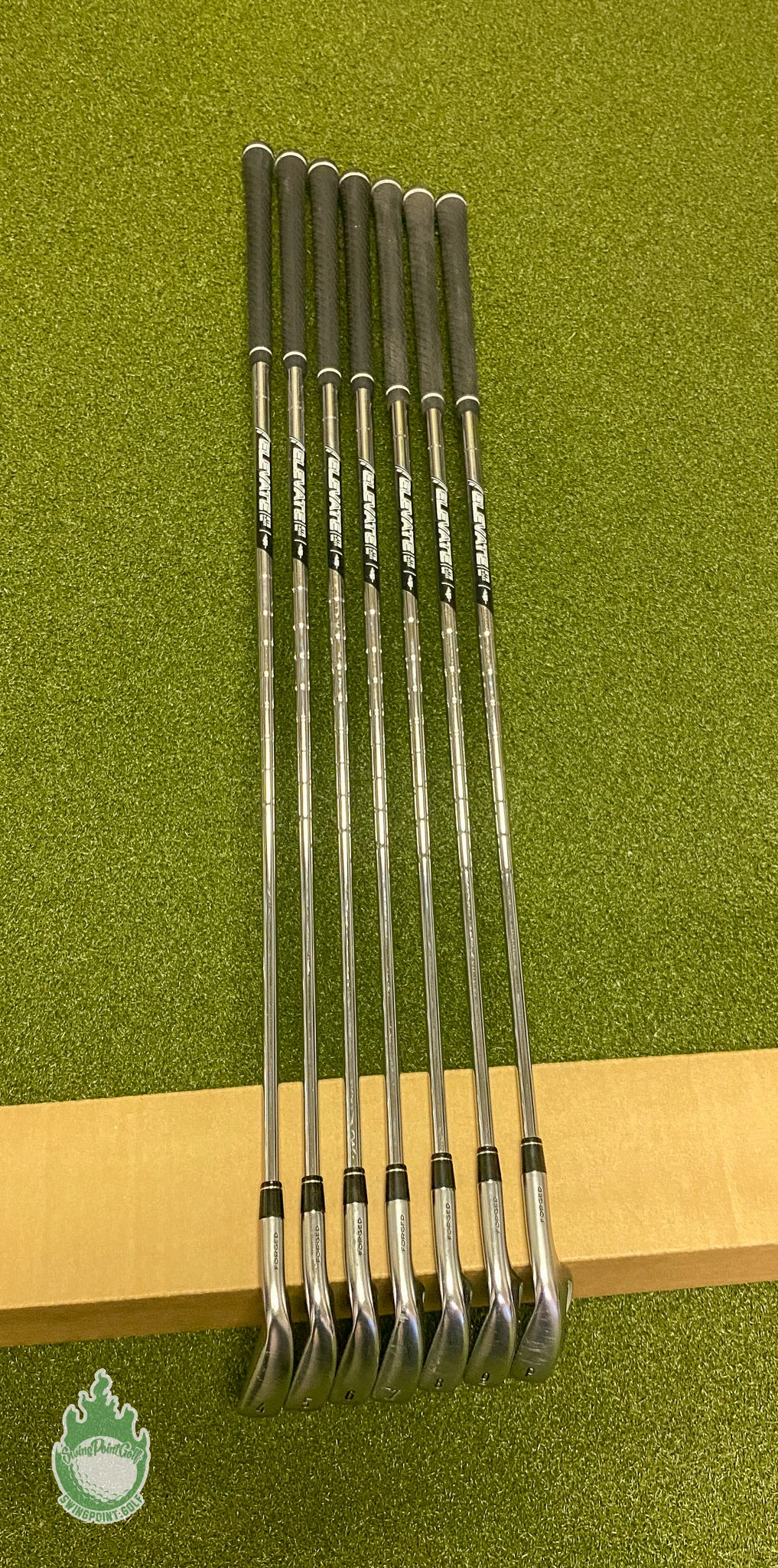 Used Callaway APEX Forged ’21 Irons 4-PW Elevate ETS 95g Stiff Steel Golf Set 5 Used Callaway APEX Forged ’21 Irons 4-PW Elevate ETS 95g Stiff Steel Golf Set - Image 3