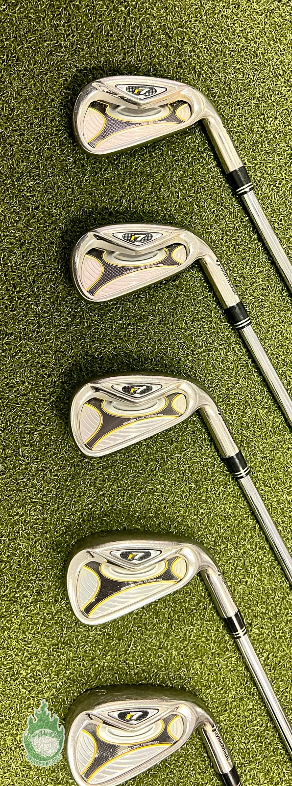 Used Right Handed TaylorMade R7 Irons 4-PW/SW 90g Stiff Steel Golf Club Set 11 Used Right Handed TaylorMade R7 Irons 4-PW/SW 90g Stiff Steel Golf Club Set - Image 9