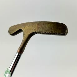 Used Right Handed Acushnet Bullseye Wide Flange 34R 34″ Steel Putter Golf Club 21 Used Right Handed Acushnet Bullseye Wide Flange 34R 34″ Steel Putter Golf Club -Callaway Club Shop IMG 2038 1