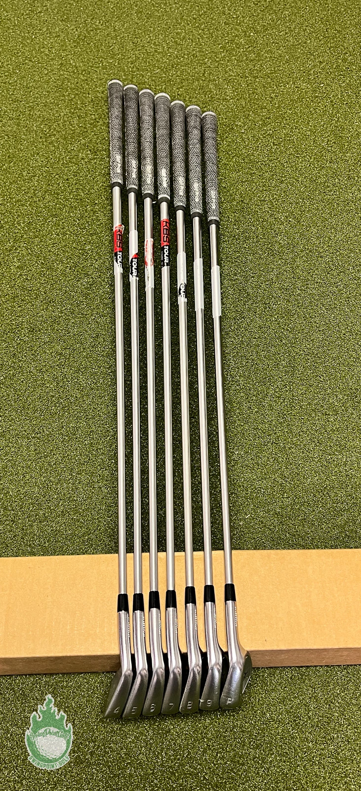 Used RH Mizuno JPX 921 Tour Irons 4-PW C-Taper 130g X-Stiff Flex Steel Golf Set 6 Used RH Mizuno JPX 921 Tour Irons 4-PW C-Taper 130g X-Stiff Flex Steel Golf Set - Image 4