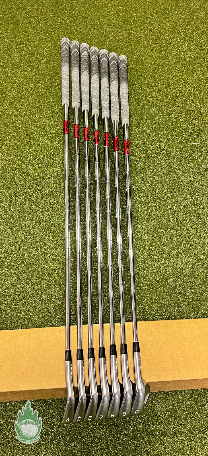 Used Mizuno JPX 919 Tour Forged Irons 4-PW KBS Tour 90g Regular Steel Golf Set 6 Used Mizuno JPX 919 Tour Forged Irons 4-PW KBS Tour 90g Regular Steel Golf Set - Image 4