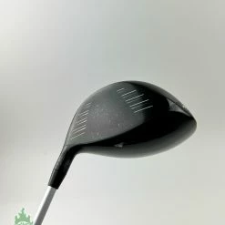 Used RH Titleist Golf 915 D3 9.5* Driver X-Stiff Flex Graphite Golf Club 20 Used RH Titleist Golf 915 D3 9.5* Driver X-Stiff Flex Graphite Golf Club -Callaway Club Shop IMG 3664