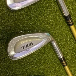 Right Handed Yonex Tour Forged Irons 5-10 LTB 600 Stiff Flex Graphite Golf Set -Callaway Club Shop IMG 4068 1