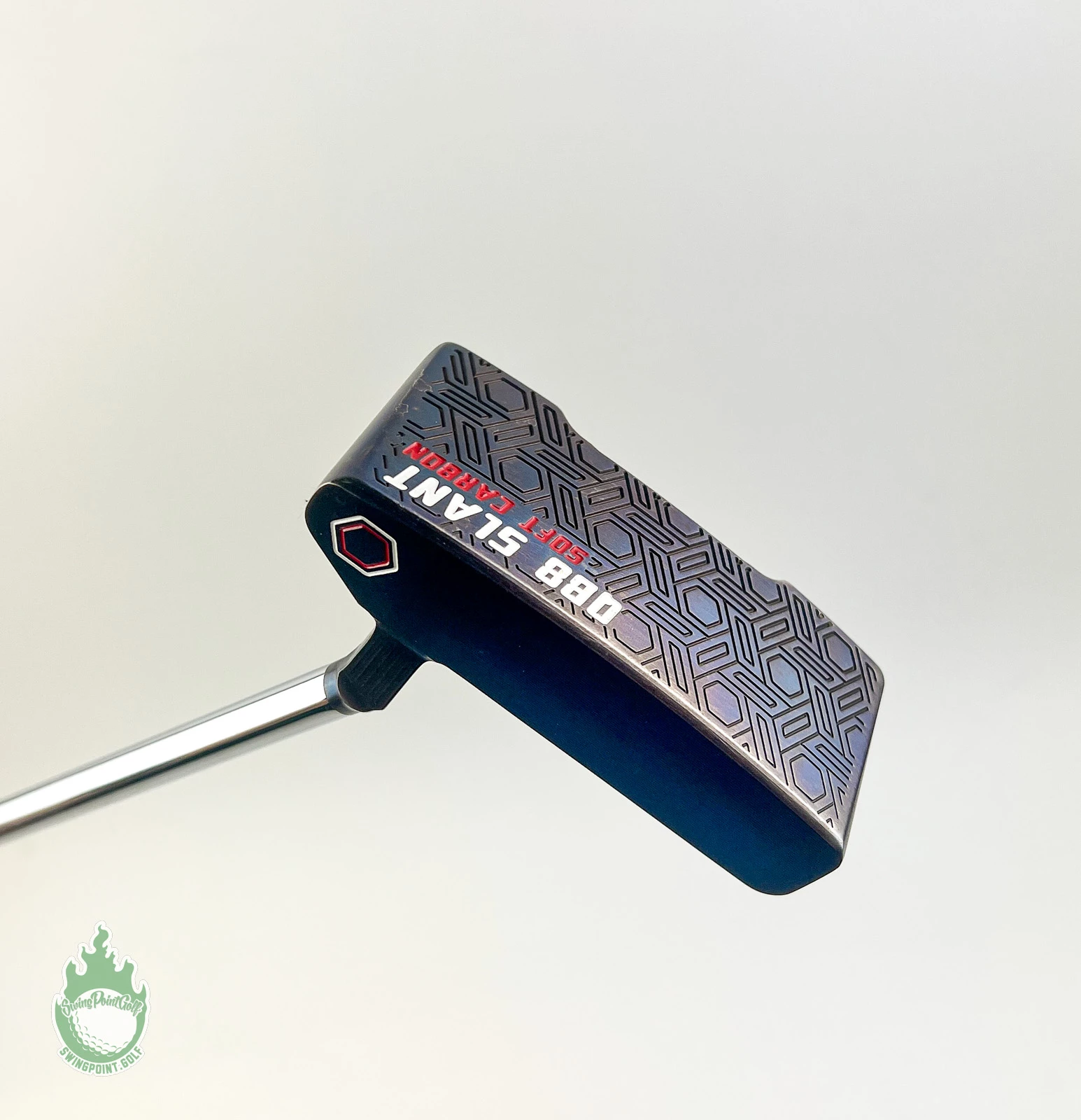 Used RH Bettinardi Queen B #8 Slant Soft Carbon 35″ Putter Steel Golf Club 6 Used RH Bettinardi Queen B #8 Slant Soft Carbon 35″ Putter Steel Golf Club - Image 4