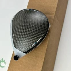 Tour Issued RH 2020 TaylorMade SIM MAX Driver 9* HEAD ONLY Golf Club + Sign -Callaway Club Shop IMG 4737