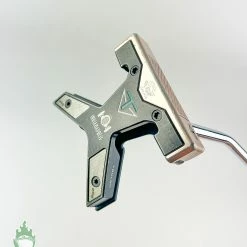 Used RH Osyssey Toulon Design Garage Indianapolis 35″ Putter Steel Golf Club 15 Used RH Osyssey Toulon Design Garage Indianapolis 35″ Putter Steel Golf Club -Callaway Club Shop IMG 5694 1