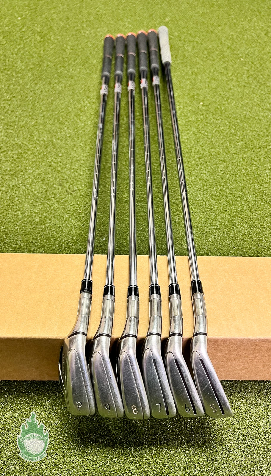 Used Left Handed TaylorMade M6 Irons 5-PW KBS MAX 85g Stiff Flex Steel Golf Set 5 Used Left Handed TaylorMade M6 Irons 5-PW KBS MAX 85g Stiff Flex Steel Golf Set - Image 3