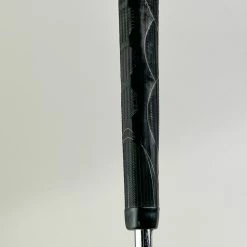 Used Right Handed Odyssey White Ice #9 35″ Putter Steel Golf Club W/ Headcover 22 Used Right Handed Odyssey White Ice #9 35″ Putter Steel Golf Club W/ Headcover -Callaway Club Shop IMG 6254 1