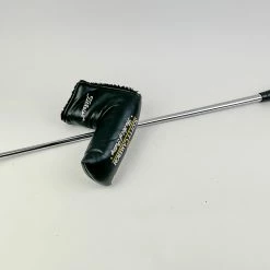 Custom Used RH Scotty Cameron TeI3 Teryllium Newport 35″ Putter Steel Golf Club 25 Custom Used RH Scotty Cameron TeI3 Teryllium Newport 35″ Putter Steel Golf Club -Callaway Club Shop IMG 6523 2