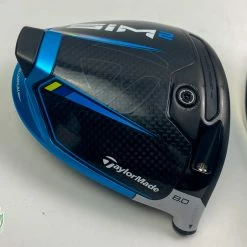Tour Issued RH 2021 TaylorMade SIM 2 MAX Driver 8* HEAD ONLY Golf Club + Sign -Callaway Club Shop IMG 6556