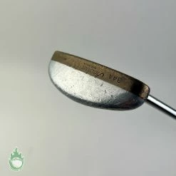 Used Right Handed Acushnet Bullseye Mallet 34″ Golf Putter Bullet Grip 23 Used Right Handed Acushnet Bullseye Mallet 34″ Golf Putter Bullet Grip -Callaway Club Shop IMG 6686 1