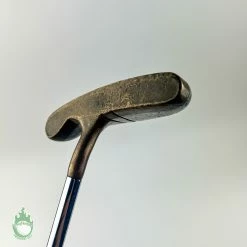 Used Right Handed Acushnet Bullseye Mallet 34″ Golf Putter Bullet Grip 20 Used Right Handed Acushnet Bullseye Mallet 34″ Golf Putter Bullet Grip -Callaway Club Shop IMG 6689 1