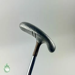 Used Right Handed Acushnet Bullseye Mallet 34″ Golf Putter Bullet Grip 19 Used Right Handed Acushnet Bullseye Mallet 34″ Golf Putter Bullet Grip -Callaway Club Shop IMG 6690 1