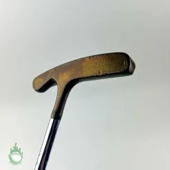 Used Right Handed Acushnet Golf Bulls Eye Wide Flange 4-A 35″ Putter Golf Club 21 Used Right Handed Acushnet Golf Bulls Eye Wide Flange 4-A 35″ Putter Golf Club -Callaway Club Shop IMG 6722