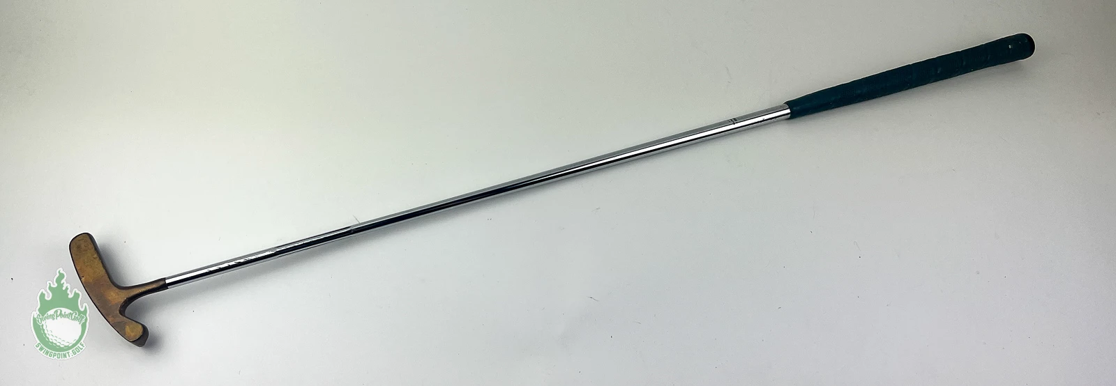 Used Right Handed Acushnet Golf Bulls Eye Wide Flange 4-A 35″ Putter Golf Club 5 Used Right Handed Acushnet Golf Bulls Eye Wide Flange 4-A 35″ Putter Golf Club - Image 3