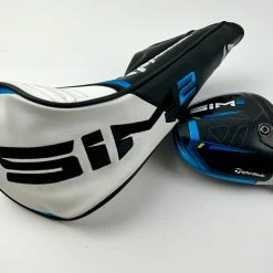 Used Tour Issued 2021 TaylorMade SIM 2 Driver 10.5* HEAD ONLY Golf Club + Sign