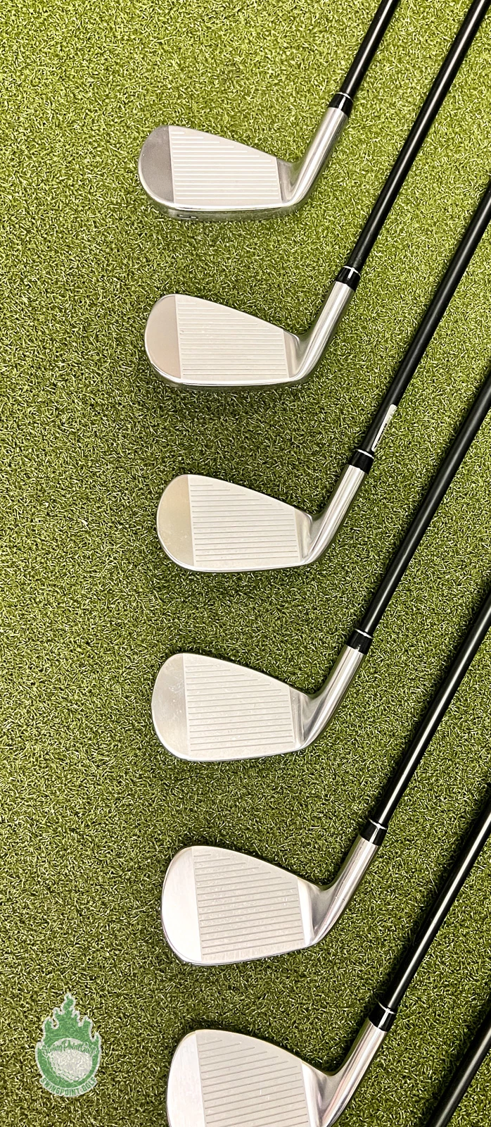 Used XXIO X Black Irons 5-PW/AW/SW AX-1 59g Stiff Flex Graphite Golf Club Set 7 Used XXIO X Black Irons 5-PW/AW/SW AX-1 59g Stiff Flex Graphite Golf Club Set - Image 5