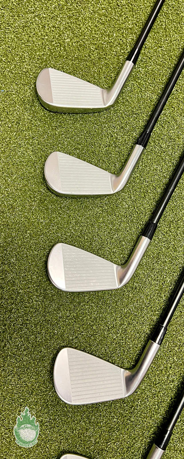 Used RH Srixon ZX7 Forged Irons 4-PW PGI 100 Stiff Flex Graphite Golf Club Set 11 Used RH Srixon ZX7 Forged Irons 4-PW PGI 100 Stiff Flex Graphite Golf Club Set - Image 9