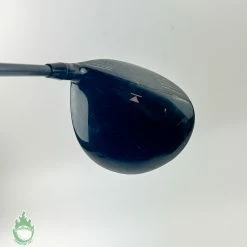 Used RH Titleist 913 D2 Driver 10.5* Grafalloy Regular Flex Graphite Golf Club 18 Used RH Titleist 913 D2 Driver 10.5* Grafalloy Regular Flex Graphite Golf Club -Callaway Club Shop IMG 7572