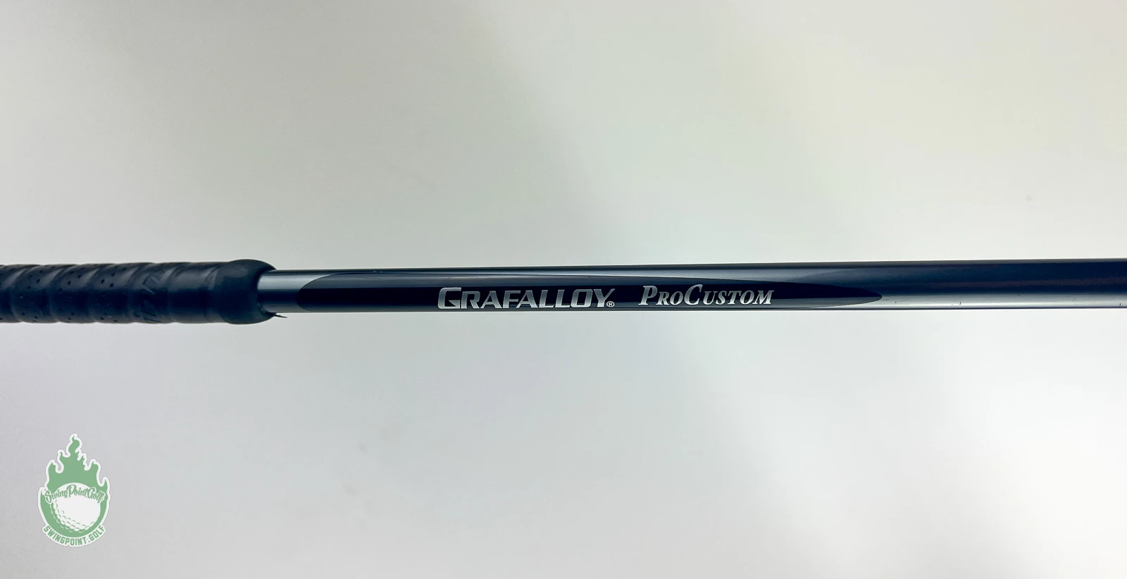 Used RH Titleist 913 D2 Driver 10.5* Grafalloy Regular Flex Graphite Golf Club 7 Used RH Titleist 913 D2 Driver 10.5* Grafalloy Regular Flex Graphite Golf Club - Image 5