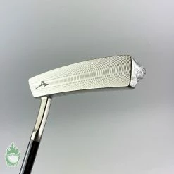 New RH Mizuno M Craft OMOI 01 White Satin Forged 35″ Putter Steel Golf Club 22 New RH Mizuno M Craft OMOI 01 White Satin Forged 35″ Putter Steel Golf Club -Callaway Club Shop IMG 7690 2
