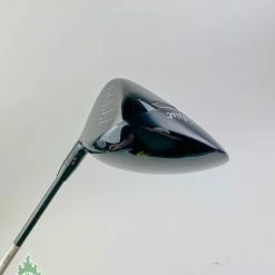 RH Titleist TS2 Driver 10.5* Tensei Blue AV Series 55g Stiff Graphite Golf Club 23 RH Titleist TS2 Driver 10.5* Tensei Blue AV Series 55g Stiff Graphite Golf Club -Callaway Club Shop IMG 8302