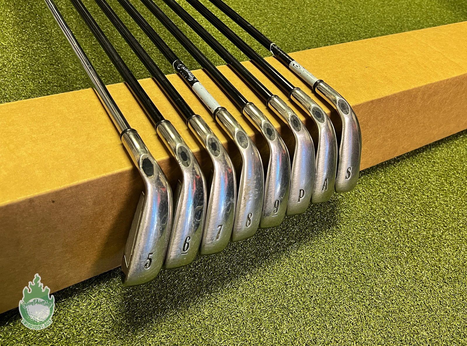 Used RH Callaway Big Bertha 2006 Irons 5-PW/AW/SW 75g Regular Graphite Golf Set 4 Used RH Callaway Big Bertha 2006 Irons 5-PW/AW/SW 75g Regular Graphite Golf Set - Image 2