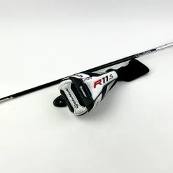 TaylorMade R11 Fairway 3 Wood 15.5* Fujikura Blur 70g Stiff Flex Graphite Golf 15 TaylorMade R11 Fairway 3 Wood 15.5* Fujikura Blur 70g Stiff Flex Graphite Golf -Callaway Club Shop IMG 9816