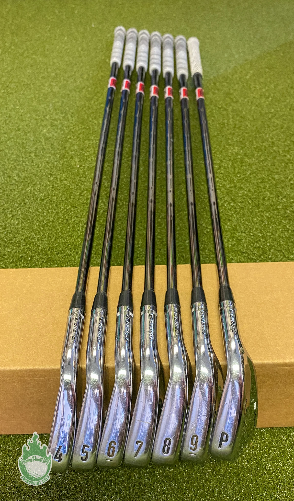 Tour Issue Used Callaway APEX MB ’18 Forged Irons 4-PW 120 Stiff Steel Golf Set 4 Tour Issue Used Callaway APEX MB ’18 Forged Irons 4-PW 120 Stiff Steel Golf Set - Image 2