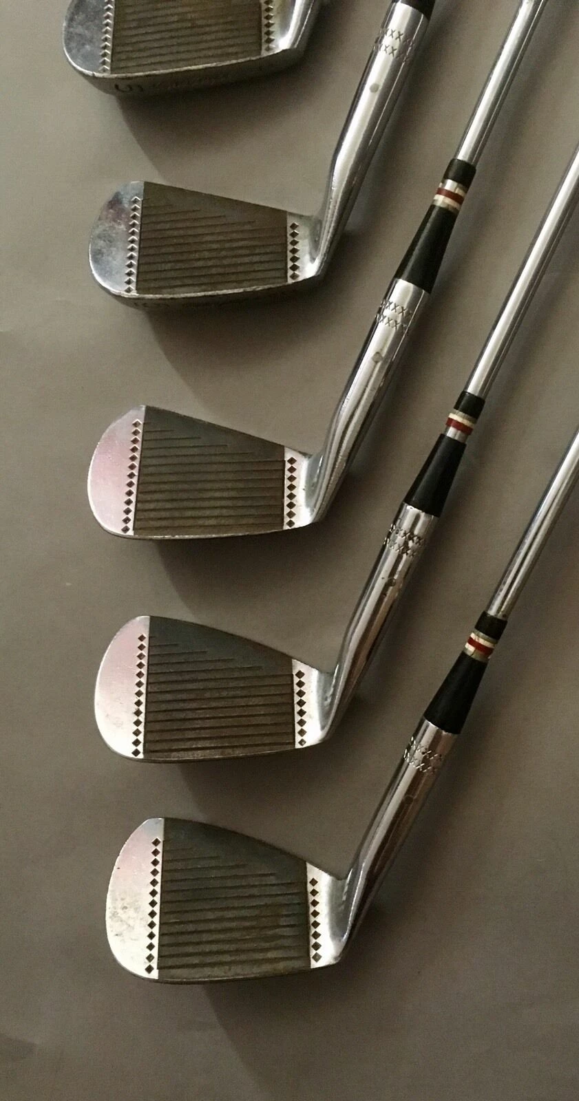 MacGregor Louise Suggs ST4 CF400 Irons 2-9 Soft Flex #4 Ladies Steel Golf Set 10 MacGregor Louise Suggs ST4 CF400 Irons 2-9 Soft Flex #4 Ladies Steel Golf Set - Image 8