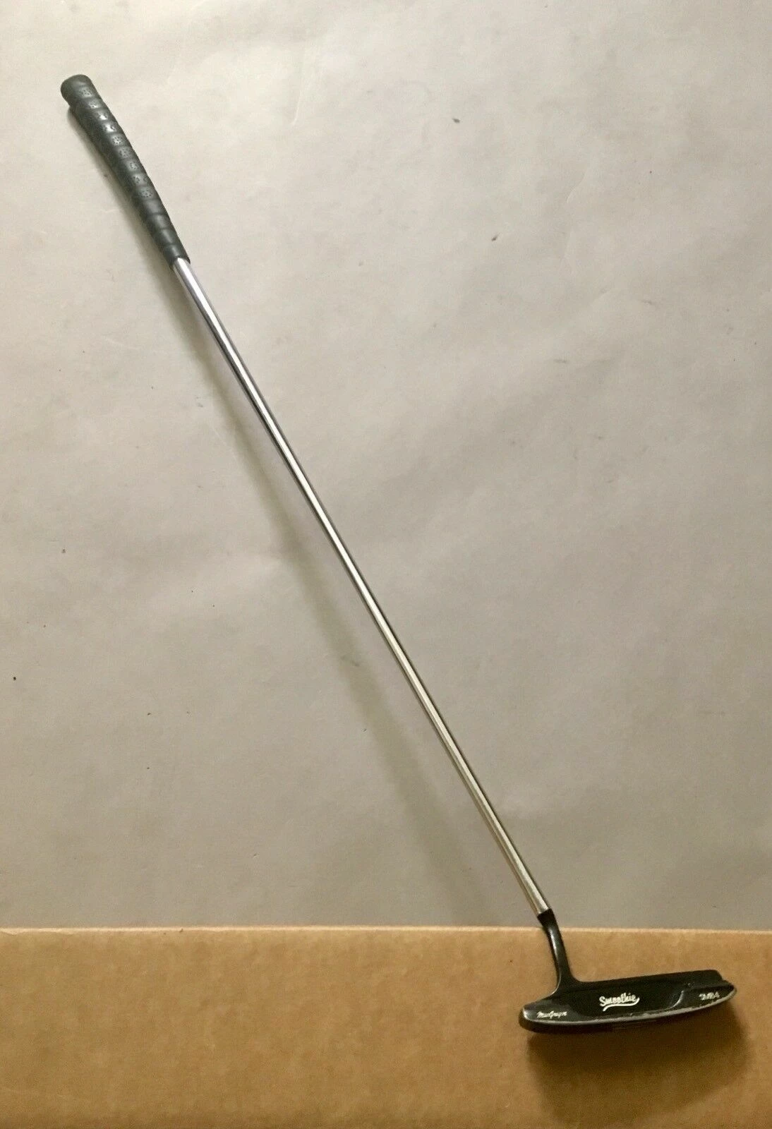 Used Right Handed MacGregor Smootie SMB4 37″ Putter Steel Golf Club 11 Used Right Handed MacGregor Smootie SMB4 37″ Putter Steel Golf Club - Image 9