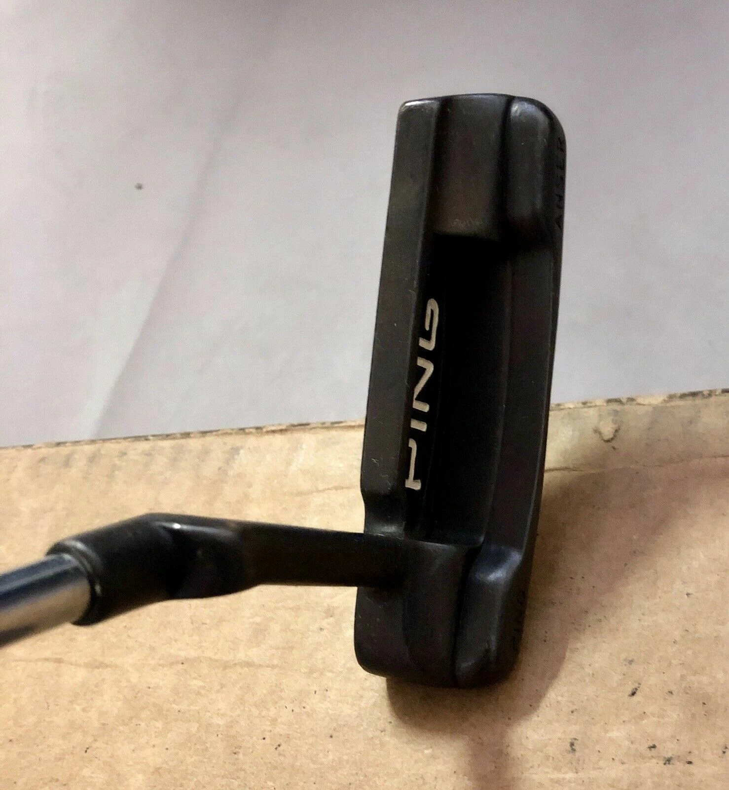 Used Right Handed Black Ping Scottsdale Anser 35.5″ Putter Steel Golf Club 10 Used Right Handed Black Ping Scottsdale Anser 35.5″ Putter Steel Golf Club - Image 8