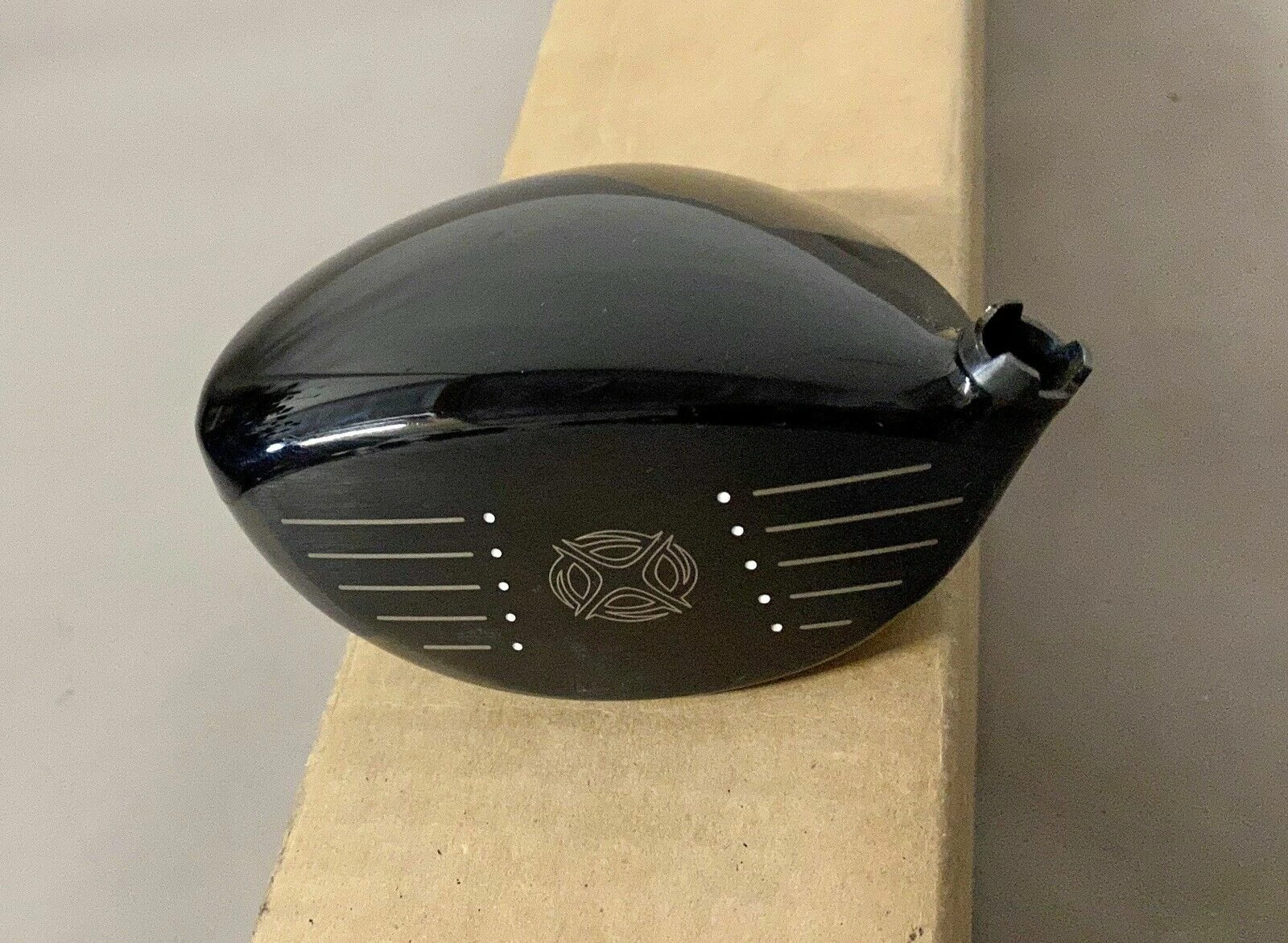Tour Issued TC Callaway RAZR Fit Xtreme Driver 9.5* HEAD ONLY Golf Club 10 Tour Issued TC Callaway RAZR Fit Xtreme Driver 9.5* HEAD ONLY Golf Club - Image 8