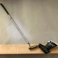 Used RH Ping Scottsdale Anser 36″ Putter Steel Golf Club W/ Headcover Remake -Callaway Club Shop Used RH Ping Scottsdale Anser 36 Putter Steel Golf Club w Headcover Remake 192530064954 11